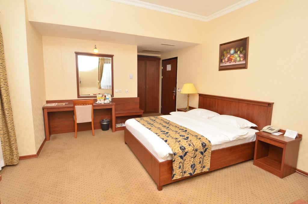Akgun Elazig Hotel Zimmer foto